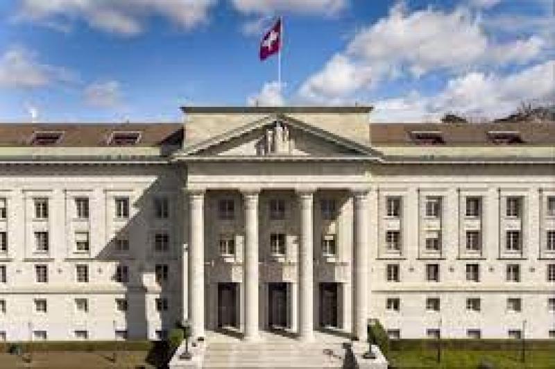 Cameroun/Suisse – Justice: Pour avoir tué un homme qui ne voulait plus l’épouser, une Camerounaise condamnée à 7 ans de prison et à l’expulsion du territoire suisse Cameroun/Suisse – Justice: Pour avoir tué un homme qui ne voulait plus l’épouser, une Camerounaise condamnée à 7 ans de prison et à l’expulsion du territoire suisse