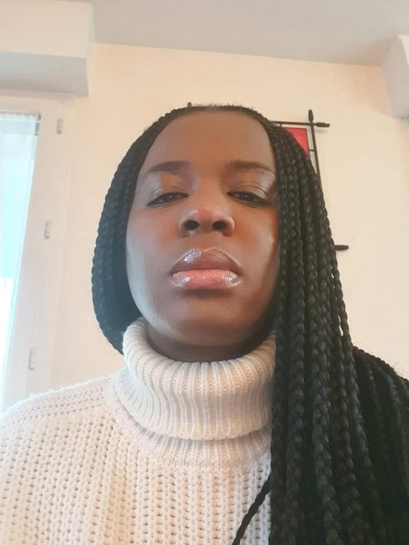 Charlotte Dipanda à propos de l'infidélité des hommes: «Aucun homme ne mérite que je me salisse les mains pour lui» Charlotte Dipanda à propos de l'infidélité des hommes: «Aucun homme ne mérite que je me salisse les mains pour lui»