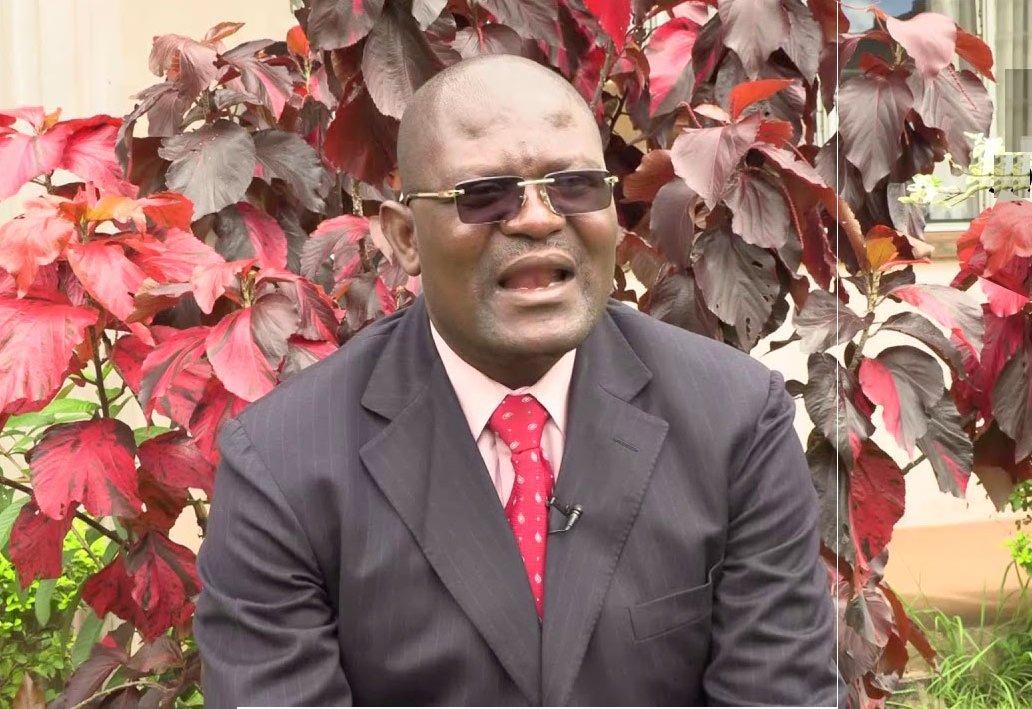 Claude Abe humilie Me Roland Dieuwou sur Canal 2 Claude Abe humilie Me Roland Dieuwou sur Canal 2