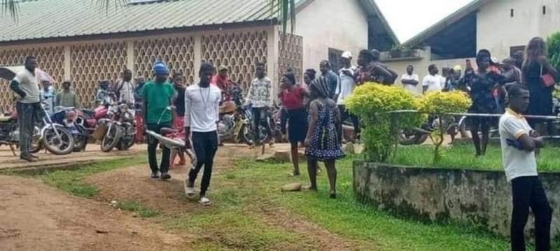 Crise anglophone: Quatre séparatistes condamnés à mort après le massacre de sept élèves à Kumba le 24 octobre 2020 Crise anglophone: Quatre séparatistes condamnés à mort après le massacre de sept élèves à Kumba le 24 octobre 2020