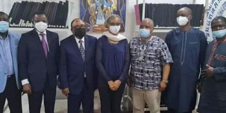 Cameroun : le Sous-Préfet de Yaoundé 3ème interdit une rencontre d’une coalition de partis politiques Cameroun : le Sous-Préfet de Yaoundé 3ème interdit une rencontre d’une coalition de partis politiques