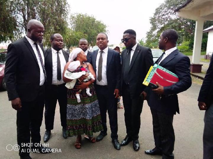 URGENT: libération de l'ex femme du 'General No Pity' URGENT: libération de l'ex femme du 'General No Pity'