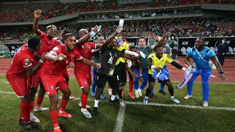 CAN Cameroun 2021/Africa 24 - Guinée Equatoriale – Algérie (1-0) : Le Nzalang nacional réalise l’exploit en battant le champion d’Afrique en titre CAN Cameroun 2021/Africa 24 - Guinée Equatoriale – Algérie (1-0) : Le Nzalang nacional réalise l’exploit en battant le champion d’Afrique en titre