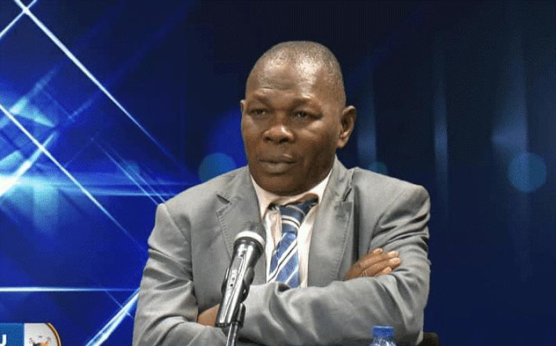 Médias: L’Analyste économique Dieudonné Essomba déchu de son rôle de consultant à Vision4 pour «manquement grave et récidive» Médias: L’Analyste économique Dieudonné Essomba déchu de son rôle de consultant à Vision4 pour «manquement grave et récidive»