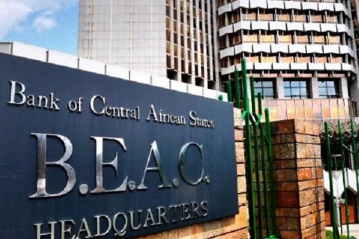 Marché monétaire : le Cameroun veut lever 110 à 150 milliards de FCFA par émissions d’obligations au 1er semestre 2022 Marché monétaire : le Cameroun veut lever 110 à 150 milliards de FCFA par émissions d’obligations au 1er semestre 2022