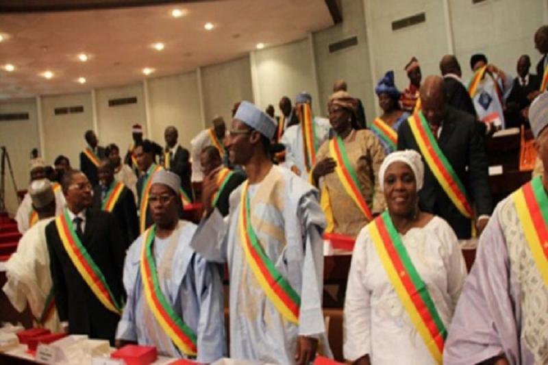 Parlement: Voici les sujets à l’ouverture de la première session annuelle à l’Assemblée et au Sénat ce 11 mars 2022 Parlement: Voici les sujets à l’ouverture de la première session annuelle à l’Assemblée et au Sénat ce 11 mars 2022