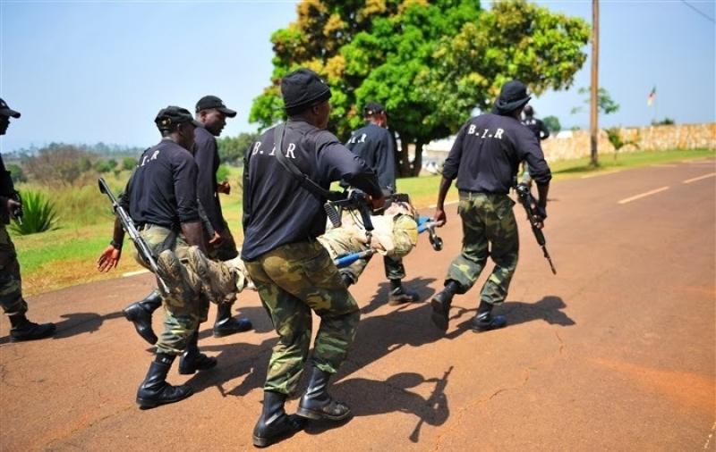 Actions civilo-militaires: L’armée offre un château d’eau de 20 000 litres aux populations de Wum (Nord-Ouest) Actions civilo-militaires: L’armée offre un château d’eau de 20 000 litres aux populations de Wum (Nord-Ouest)