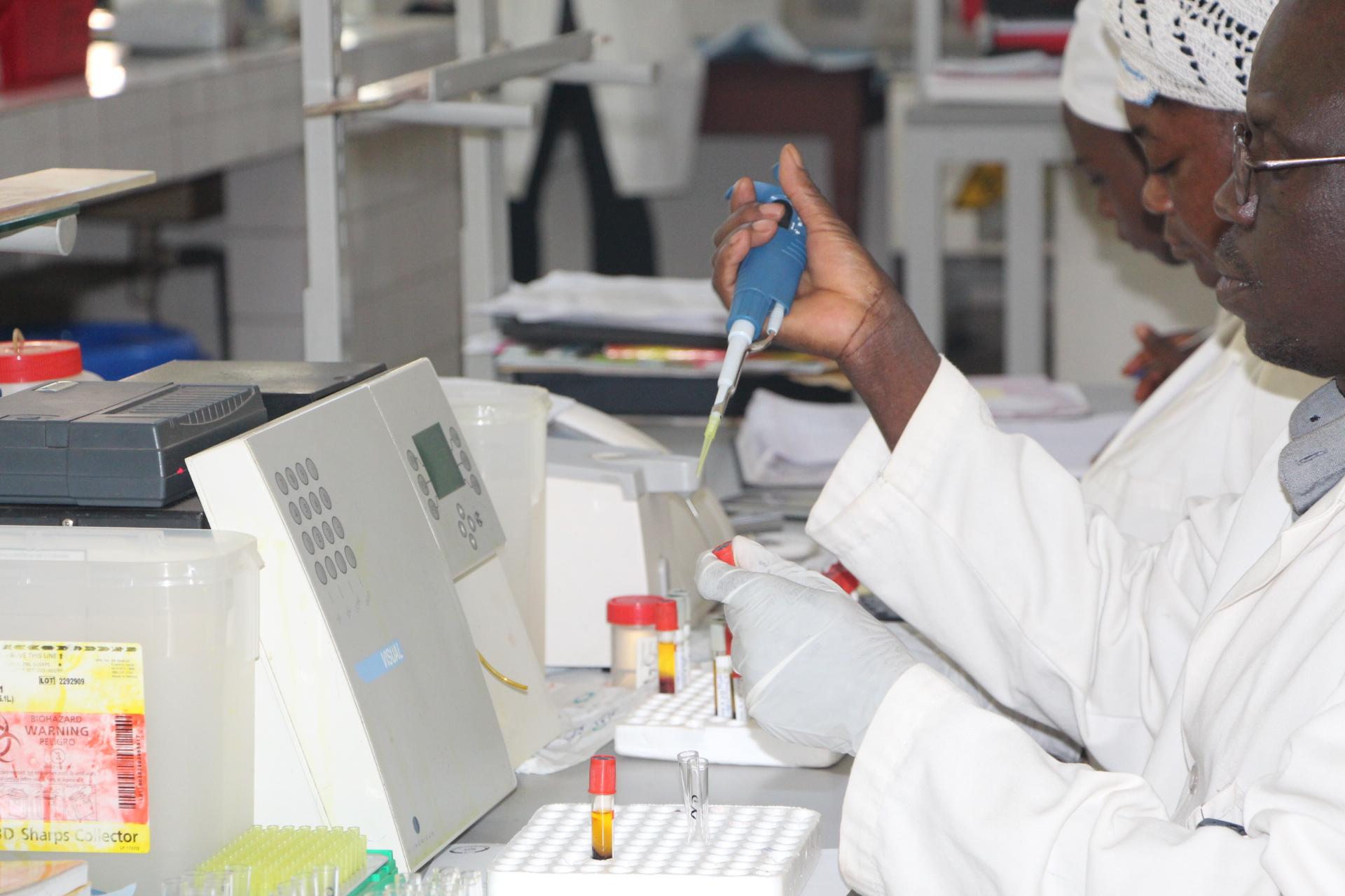 Cameroun : le parlement examine un projet de loi sur la recherche médicale impliquant la personne humaine Cameroun : le parlement examine un projet de loi sur la recherche médicale impliquant la personne humaine