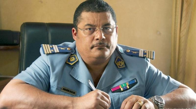 Reconversion : Le Colonel à la retraite, Didier Badjeck, devient militant du RDPC, le parti au pouvoir. Reconversion : Le Colonel à la retraite, Didier Badjeck, devient militant du RDPC, le parti au pouvoir.