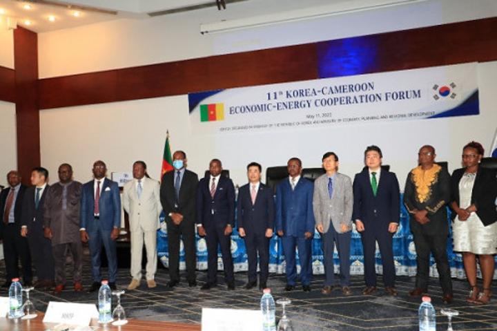 La Corée du Sud compte sur le développement du secteur de l’énergie pour doper sa coopération avec le Cameroun La Corée du Sud compte sur le développement du secteur de l’énergie pour doper sa coopération avec le Cameroun