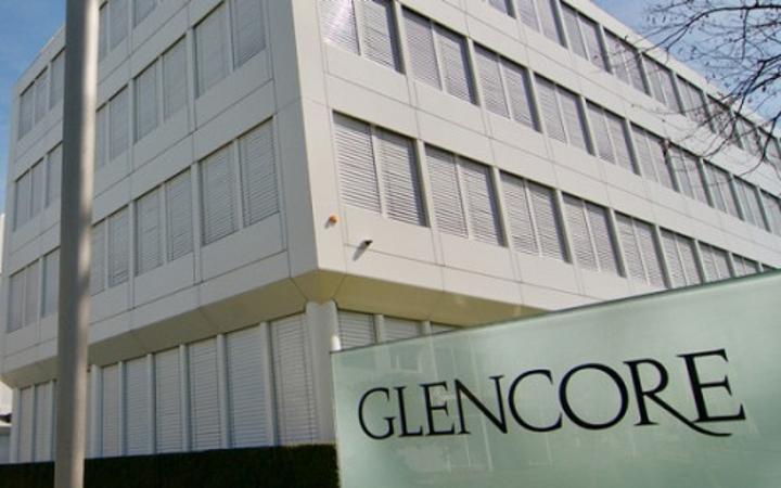 Le trader anglo-suisse Glencore déclare avoir versé des pots-de-vin pour 7 milliards de FCFA à la SNH et la Sonara Le trader anglo-suisse Glencore déclare avoir versé des pots-de-vin pour 7 milliards de FCFA à la SNH et la Sonara