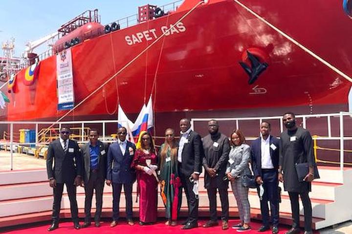 Le Cameroun va accéder à des carburants plus propres grâce à un investissement de 46 milliards de FCFA du Groupe Sahara Le Cameroun va accéder à des carburants plus propres grâce à un investissement de 46 milliards de FCFA du Groupe Sahara