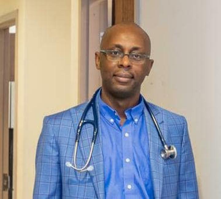 Traitement de l’hypertension pulmonaire : le Camerounais Emmanuel Eroume obtient un brevet Traitement de l’hypertension pulmonaire : le Camerounais Emmanuel Eroume obtient un brevet