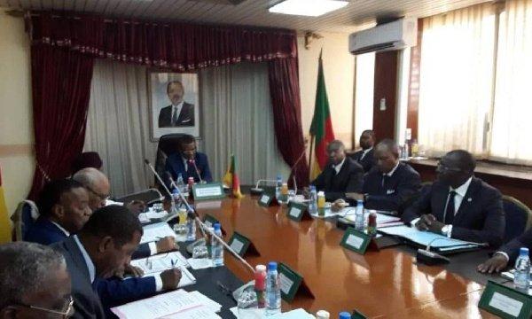 Cameroun : La Triste Solitude Du Gouvernement - Cameroun