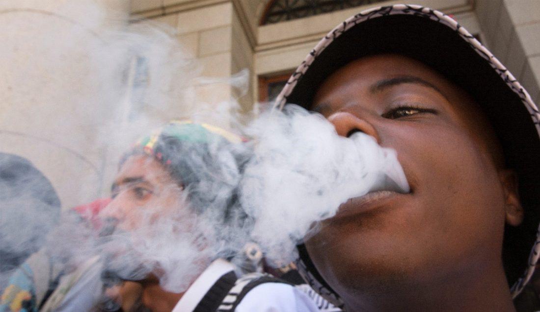 Cameroun : 21% de jeunes sont accros aux drogues Cameroun : 21% de jeunes sont accros aux drogues