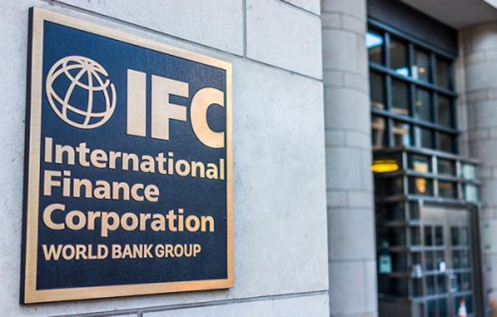 Crédit-bail : la SFI prête 2 milliards de FCFA à la Société camerounaise d’équipement pour financer les PME Crédit-bail : la SFI prête 2 milliards de FCFA à la Société camerounaise d’équipement pour financer les PME