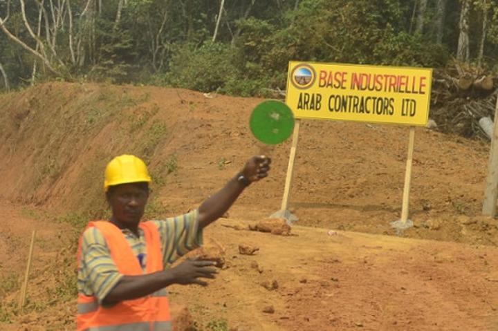 Pénurie du carburant : Arab Contractors renonce à mettre ses employés du Cameroun en chômage technique Pénurie du carburant : Arab Contractors renonce à mettre ses employés du Cameroun en chômage technique
