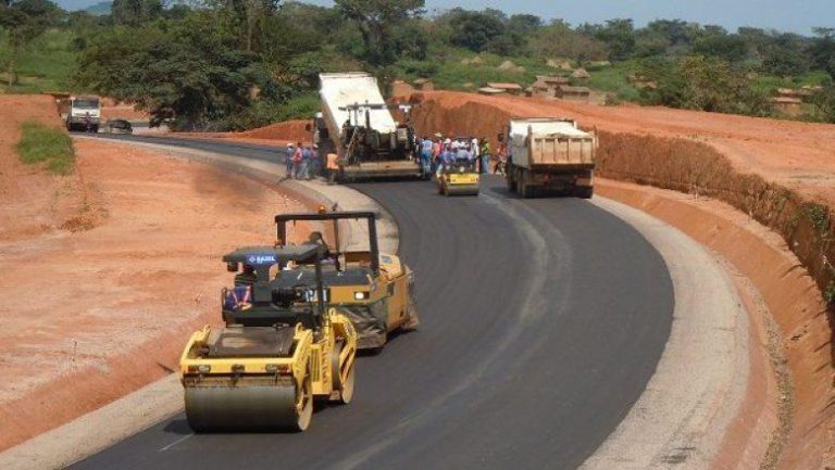 Cameroun  40 milliards de F pour le réseau routier en 2023  Cameroun