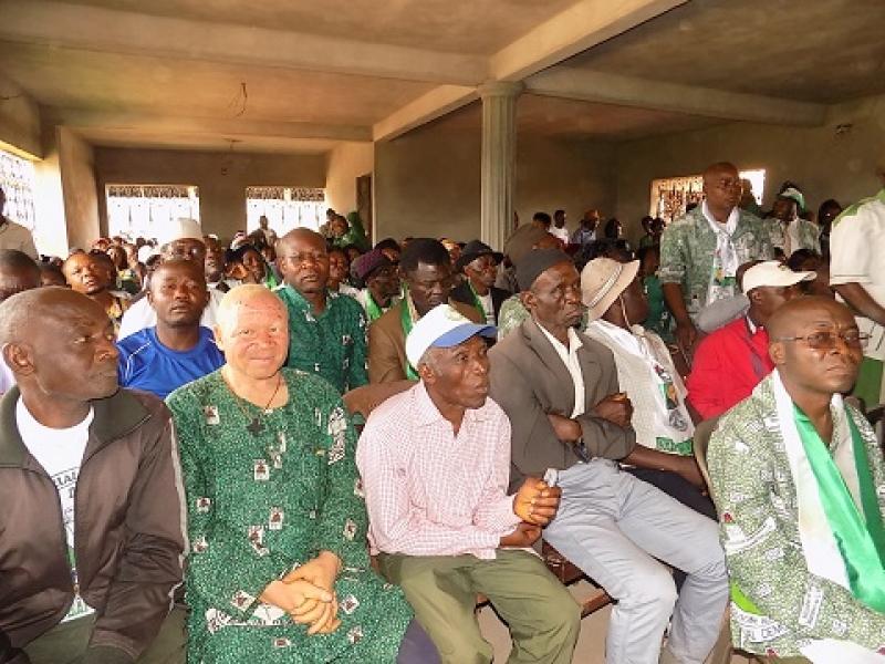 Décision : Le Comité National Exécutif (NEC) du SDF interdit les cooptations et les sanctions dans le Littoral Décision : Le Comité National Exécutif (NEC) du SDF interdit les cooptations et les sanctions dans le Littoral