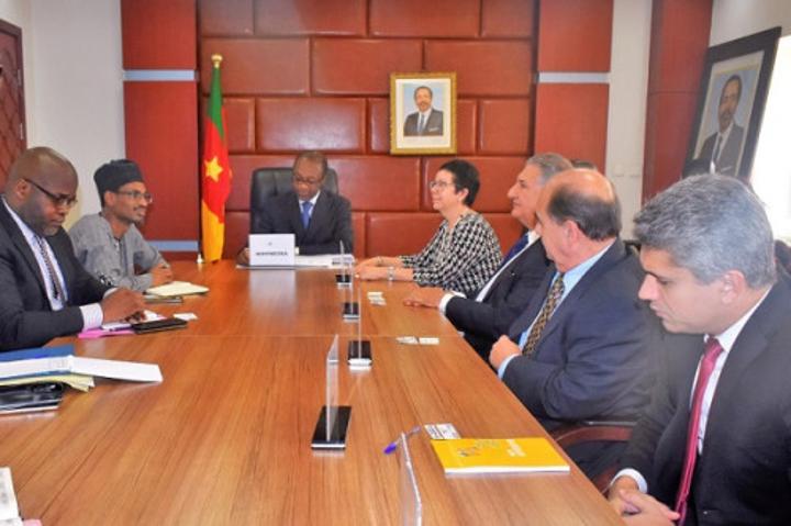 Agro-industrie, bois, textile et cuir : le Cameroun veut s’inspirer du « savoir-faire séculaire » du Brésil Agro-industrie, bois, textile et cuir : le Cameroun veut s’inspirer du « savoir-faire séculaire » du Brésil