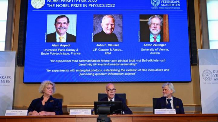 Le prix Nobel de physique 2022 attribué à 3 chercheurs pour leurs travaux sur la mécanique quantique Le prix Nobel de physique 2022 attribué à 3 chercheurs pour leurs travaux sur la mécanique quantique