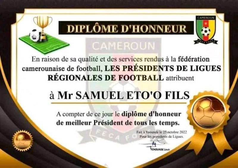 Réaction: Sur la toile, tout le monde n’approuve pas la distinction de « meilleur président de la FECAFOOT de tous les temps » remise à Samuel Eto’o Fils Réaction: Sur la toile, tout le monde n’approuve pas la distinction de « meilleur président de la FECAFOOT de tous les temps » remise à Samuel Eto’o Fils