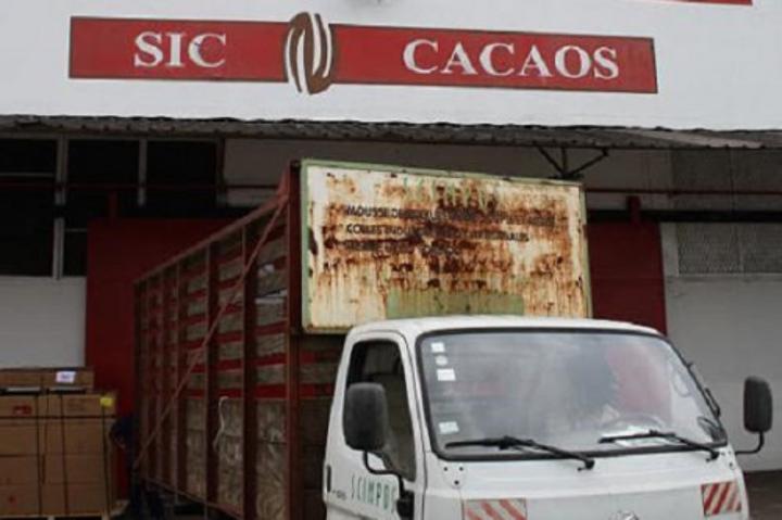 En situation de faillite, Sic Cacaos, filiale de Barry Callebault, décide de poursuive ses activités au Cameroun En situation de faillite, Sic Cacaos, filiale de Barry Callebault, décide de poursuive ses activités au Cameroun