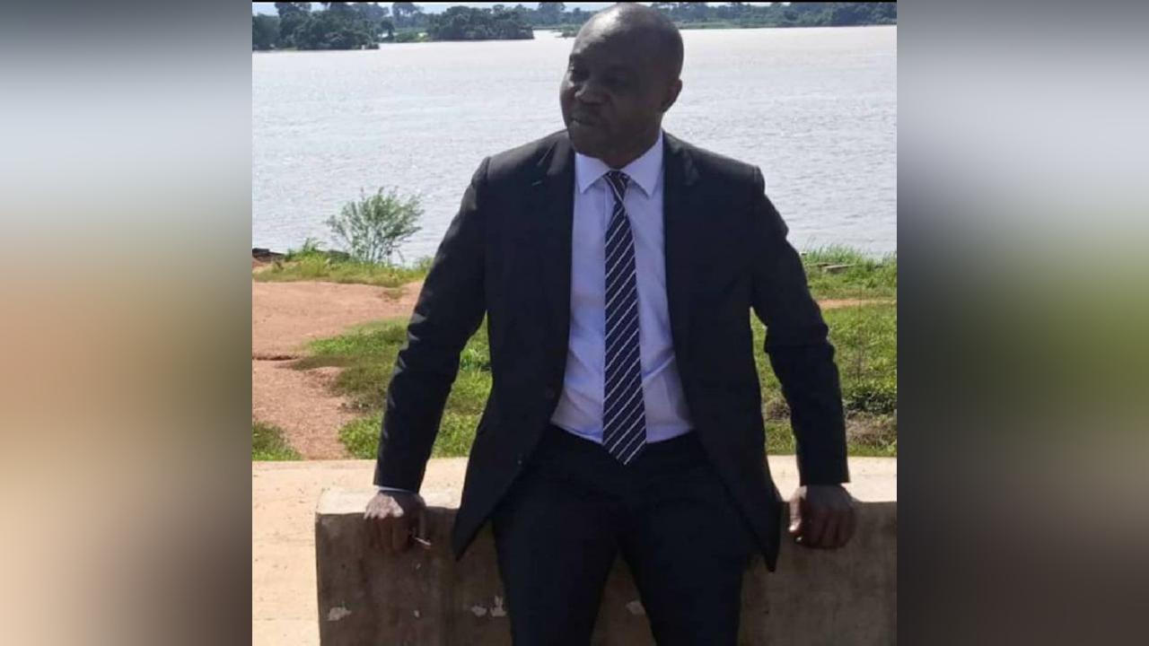 Cameroun : Un directeur de régie réclamant la redevance publicitaire illégalement arrêté puis libéré sous garant Cameroun : Un directeur de régie réclamant la redevance publicitaire illégalement arrêté puis libéré sous garant
