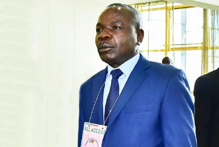 'Amougou est un leader envoyé par Dieu' : un journaliste de Vision 4 s'exprime sur une caricature virale 'Amougou est un leader envoyé par Dieu' : un journaliste de Vision 4 s'exprime sur une caricature virale