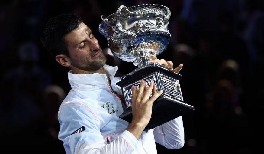 Open d’Australie. Novak Djokovic bat Stefanos Tsitsipas et s’offre son 22e titre du Grand Chelem