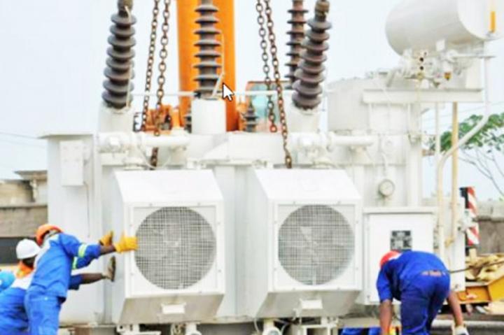 Zone industrielle de Bassa : Sonatrel stabilise la fourniture d’électricité aux entreprises, 5 mois après l’incendie Zone industrielle de Bassa : Sonatrel stabilise la fourniture d’électricité aux entreprises, 5 mois après l’incendie