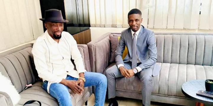 Management du groupe l'Anecdote: Bruno Bidjang a consulté un de ses aînés Management du groupe l'Anecdote: Bruno Bidjang a consulté un de ses aînés