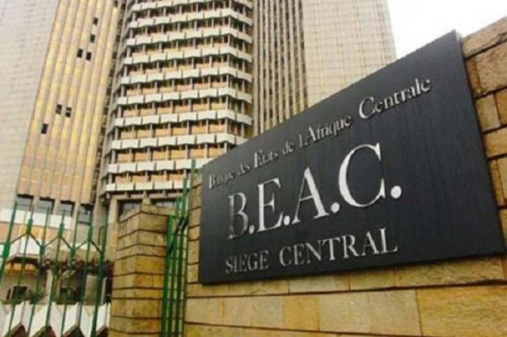La Beac densifie son opération d’assèchement des banques en portant ses ponctions hebdomadaires à 100 milliards de FCFA La Beac densifie son opération d’assèchement des banques en portant ses ponctions hebdomadaires à 100 milliards de FCFA