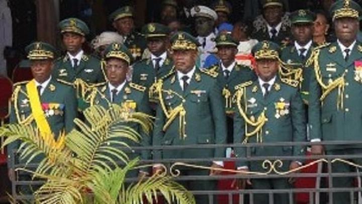 Quelque chose se prépare : des tenues militaires, armes de guerre et 535 cartouches trouvés à Guider Quelque chose se prépare : des tenues militaires, armes de guerre et 535 cartouches trouvés à Guider