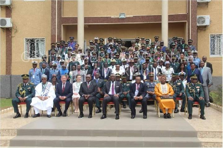 Cameroun : Ouverture du colloque international 2023 de l'École Supérieure Internationale de Guerre (ESIG) de Yaoundé Cameroun : Ouverture du colloque international 2023 de l'École Supérieure Internationale de Guerre (ESIG) de Yaoundé
