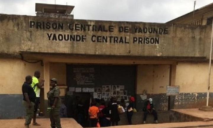Débandade générale à Kondengui : la situation est critique, les détenus appellent à l'aide Débandade générale à Kondengui : la situation est critique, les détenus appellent à l'aide