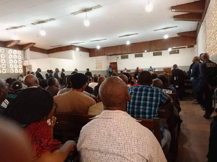 Affaire des militants du MRC en prison: le juge Gaston Kana refuse de laisser l'affaire à un autre Affaire des militants du MRC en prison: le juge Gaston Kana refuse de laisser l'affaire à un autre