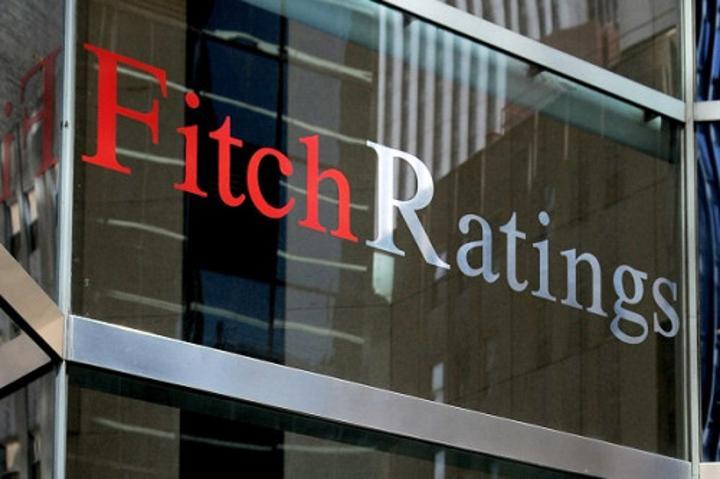 Emprunts en devise : l’Américain Fitch reconduit la note « B » du Cameroun assortie d’une perspective stable Emprunts en devise : l’Américain Fitch reconduit la note « B » du Cameroun assortie d’une perspective stable