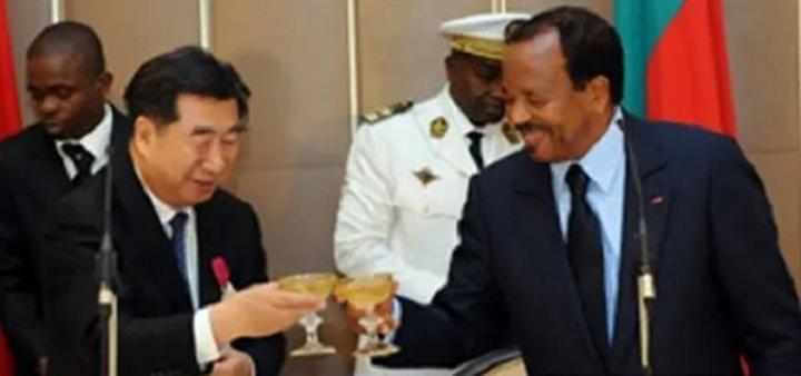 Accord Chine-Cameroun de 18 000 milliards : Biya commet l'erreur monumentale (explications) Accord Chine-Cameroun de 18 000 milliards : Biya commet l'erreur monumentale (explications)
