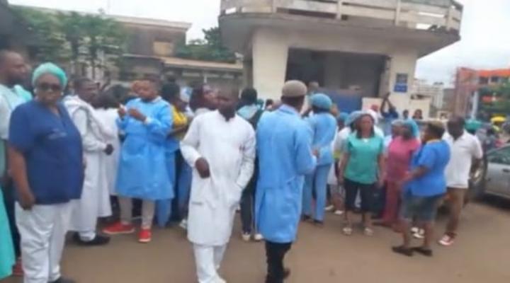 Arrêtés puis relâchés: les soignants défient à nouveau Manaouda Malachie et Atanga Nji Arrêtés puis relâchés: les soignants défient à nouveau Manaouda Malachie et Atanga Nji
