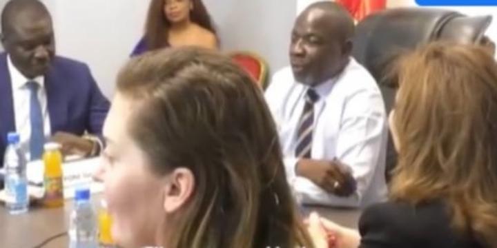 Incroyable : une intelligence artificielle révèle pourquoi Amougou Belinga est détesté au Cameroun Incroyable : une intelligence artificielle révèle pourquoi Amougou Belinga est détesté au Cameroun