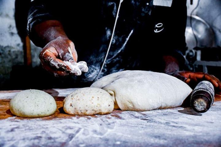 Fabrication du pain : la Chambre de commerce forme des boulangers à l’utilisation de la farine de manioc Fabrication du pain : la Chambre de commerce forme des boulangers à l’utilisation de la farine de manioc