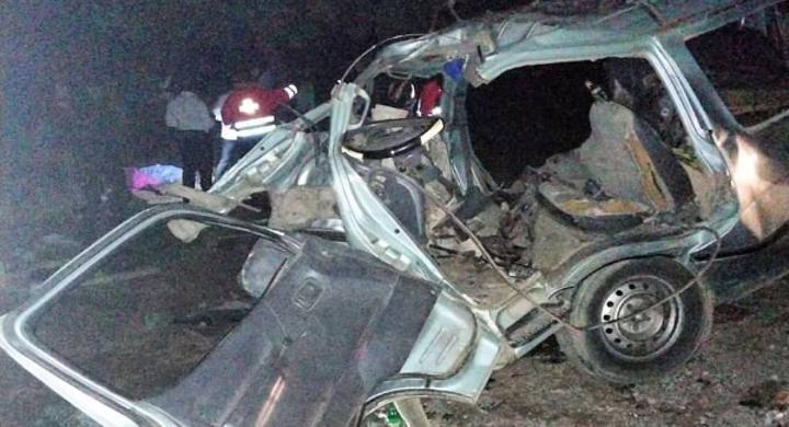 Encore un drame national au Cameroun: un accident fait 13 morts et 5 blessés graves Encore un drame national au Cameroun: un accident fait 13 morts et 5 blessés graves