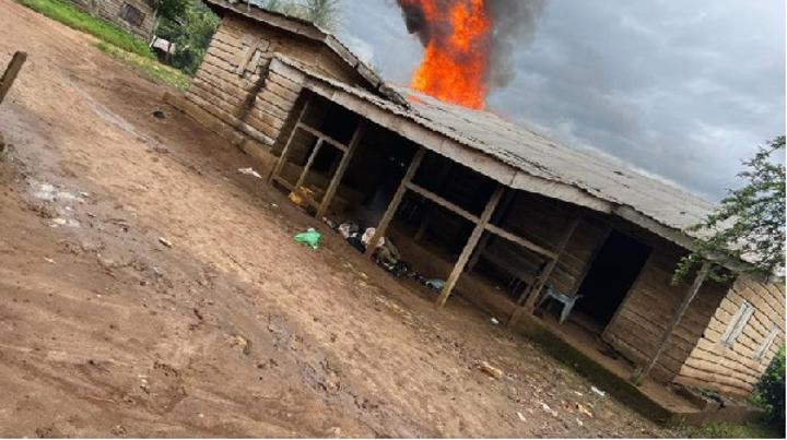 NOSO : un général ambazonien et sa chérie abattus par l’armée NOSO : un général ambazonien et sa chérie abattus par l’armée
