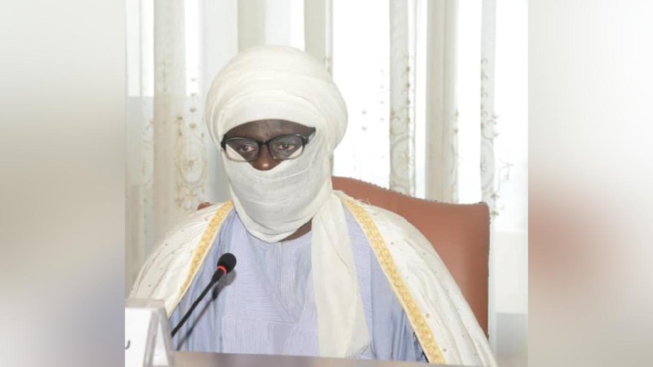 MAYO-REY : le Lamido de Rey-Bouba, Aboubakary Abdoulaye frappe un grand coup pour sa région MAYO-REY : le Lamido de Rey-Bouba, Aboubakary Abdoulaye frappe un grand coup pour sa région