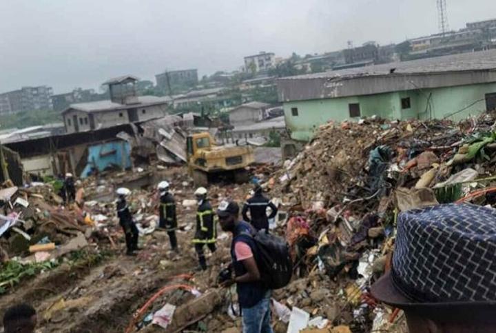 Douala : voici comment le gendarme qui était de garde dans l'immeuble a échappé à la mort Douala : voici comment le gendarme qui était de garde dans l'immeuble a échappé à la mort