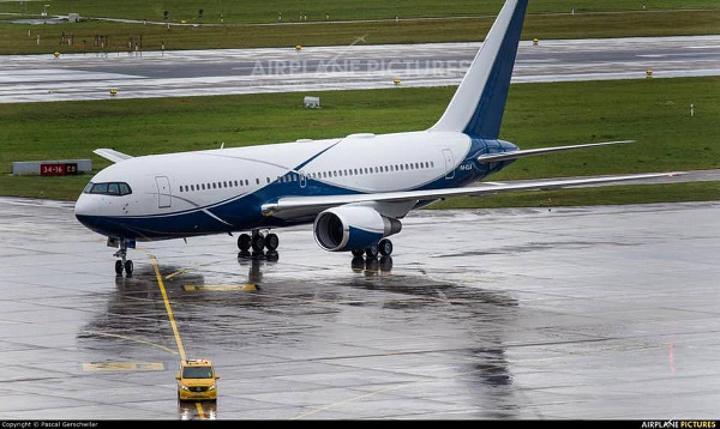 Inquiétudes à Etoudi, l'avion médicalisé qui a amené Biya est toujours sur le tarmac à Nsimalen Inquiétudes à Etoudi, l'avion médicalisé qui a amené Biya est toujours sur le tarmac à Nsimalen