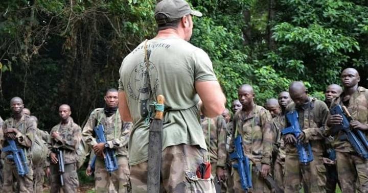 Guerre anglophone: 80 militaires camerounais formés en 'combat en forêt' par la France Guerre anglophone: 80 militaires camerounais formés en 'combat en forêt' par la France