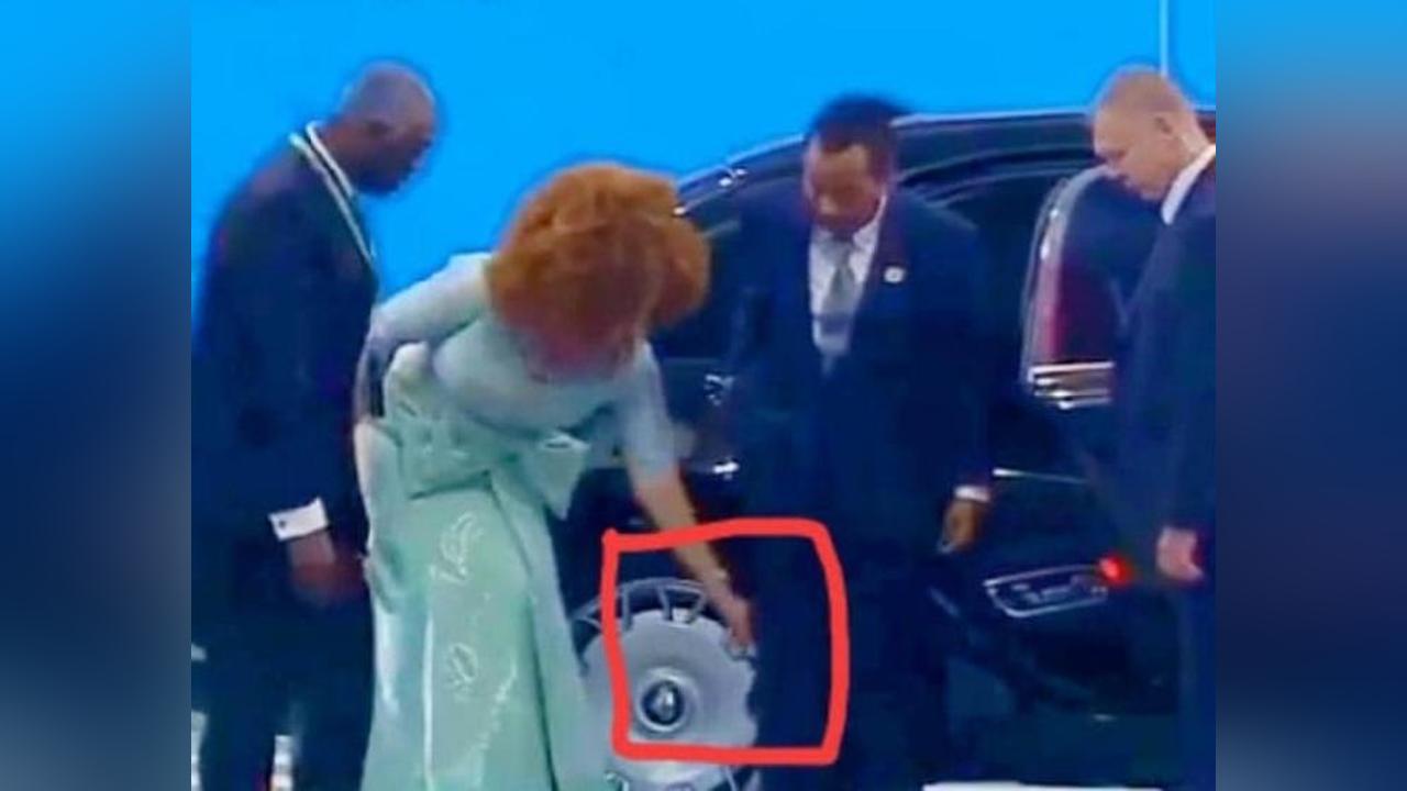 Moment dérangeant en Russie : Mvondo Ayolo et Biya se font tourner en ridicule Moment dérangeant en Russie : Mvondo Ayolo et Biya se font tourner en ridicule