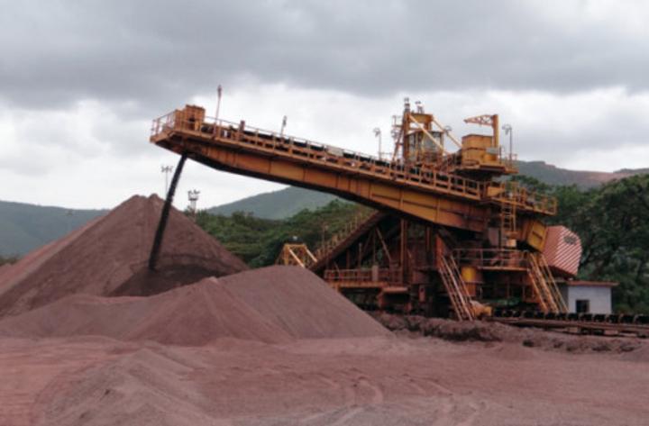 Industries extractives : baisse des coûts de production de 8,6% au premier trimestre 2023, après la flambée de 2022 Industries extractives : baisse des coûts de production de 8,6% au premier trimestre 2023, après la flambée de 2022